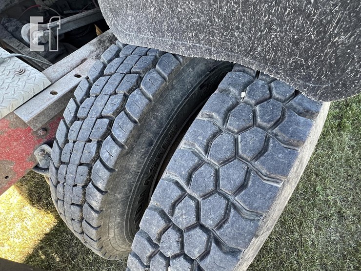 1990-kenworth-t600-image-15