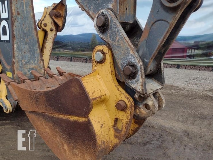 2008-deere-310sj-image-32