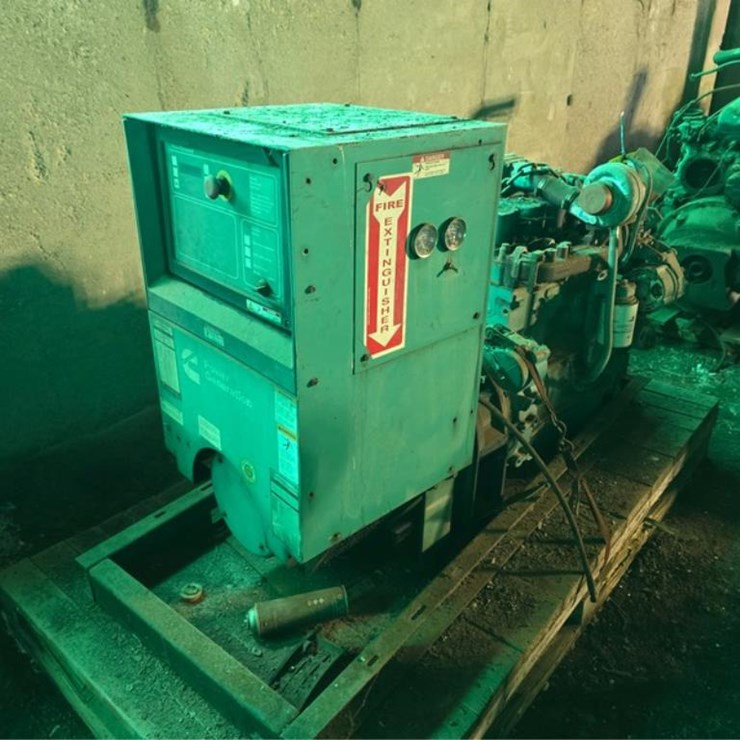 CUMMINS 35 KW