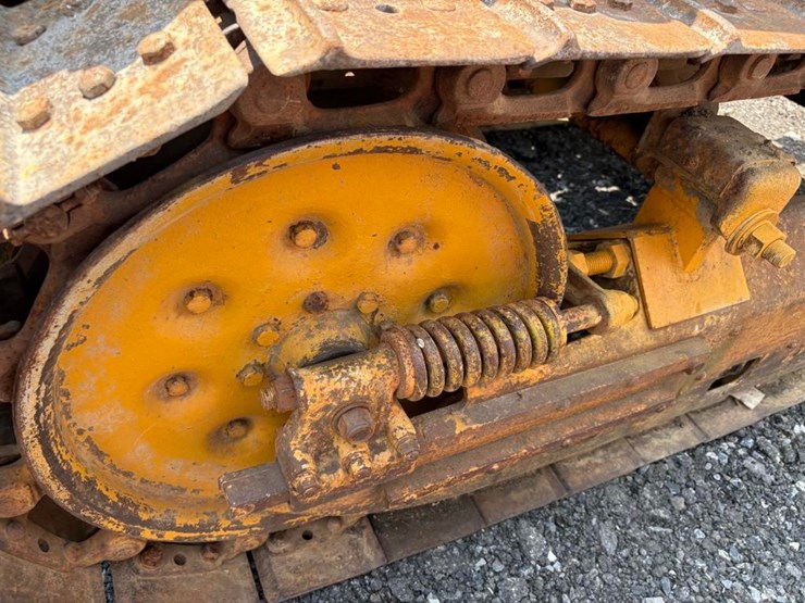 ware-crawler-hgh-loader-image-14