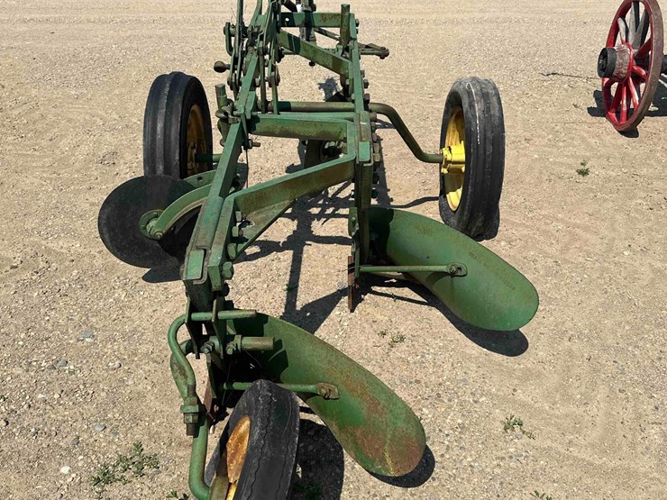 john-deere-2-image-5