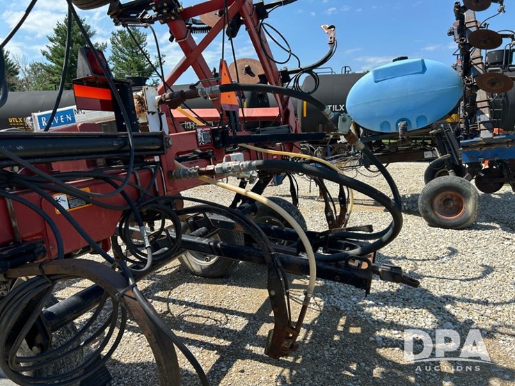 case-ih-5300-image-10