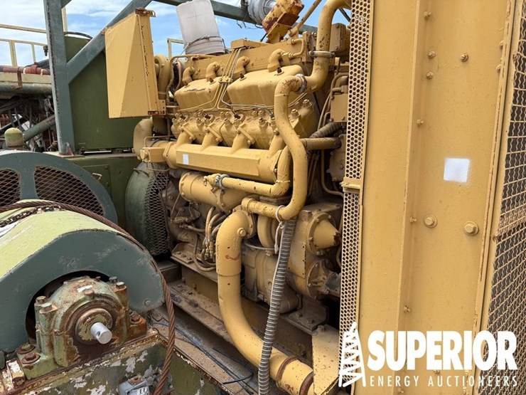 caterpillar-d379-image-5