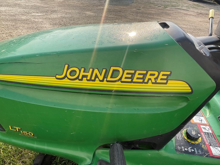 john-deere-lt150-image-8