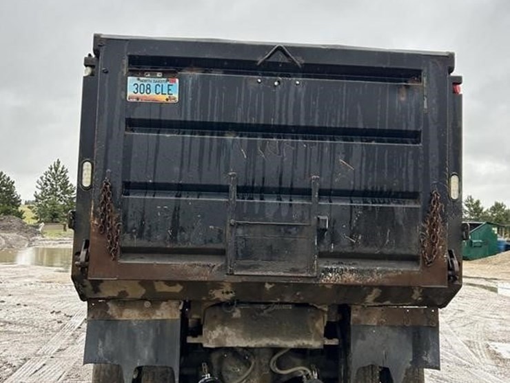 1997-peterbilt-357-image-4