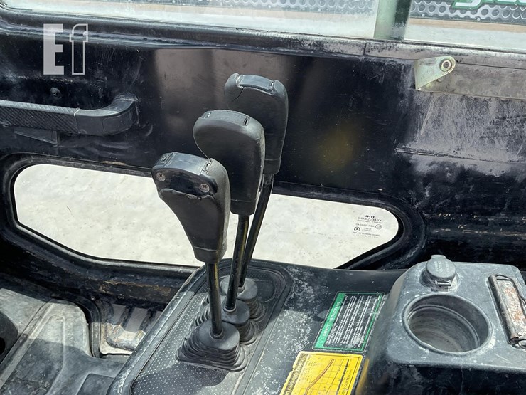 2016-hyundai-30d-9-image-11