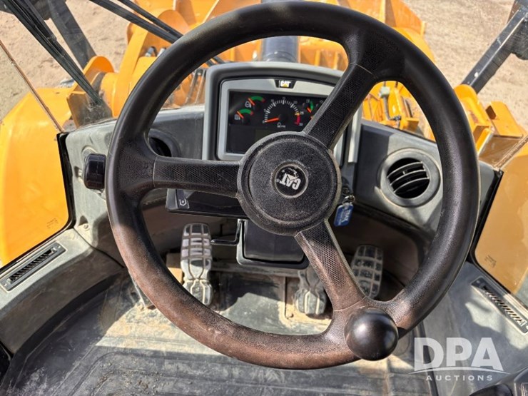 2014-caterpillar-950m-image-69