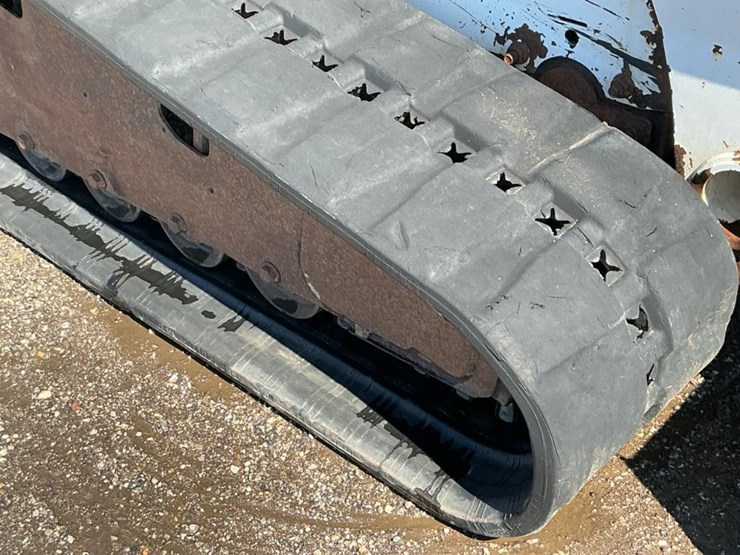 bobcat-t250-image-33