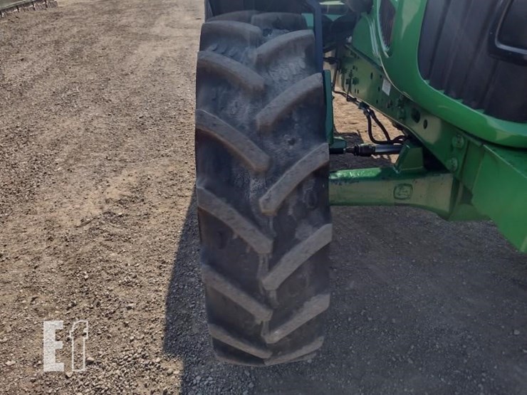 2012-john-deere-6430-image-17