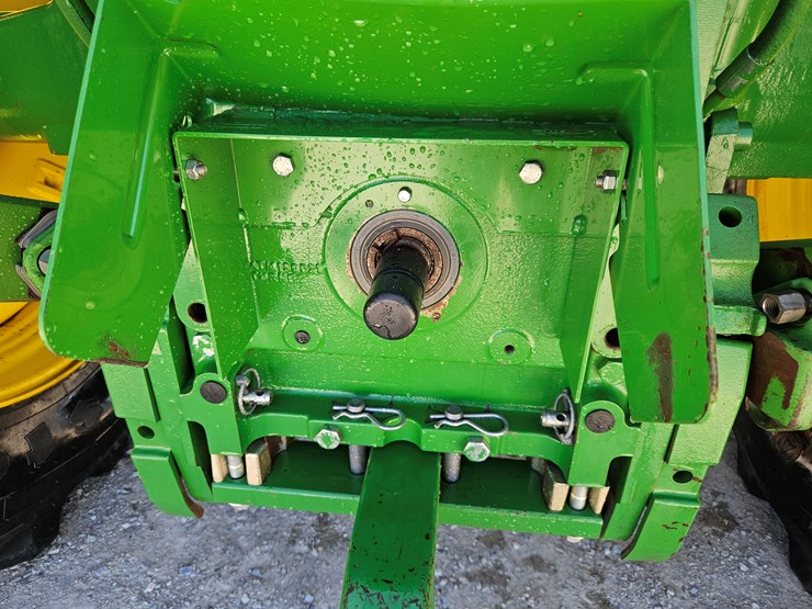 2021-john-deere-6155m-image-14