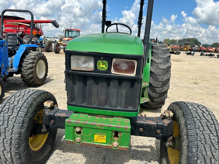 2005-john-deere-5205-image-28