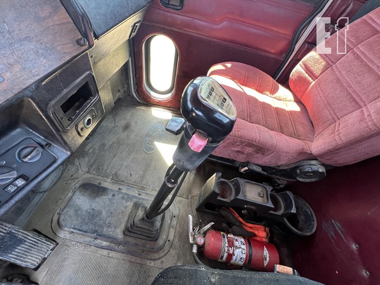 1998-peterbilt-385-image-20