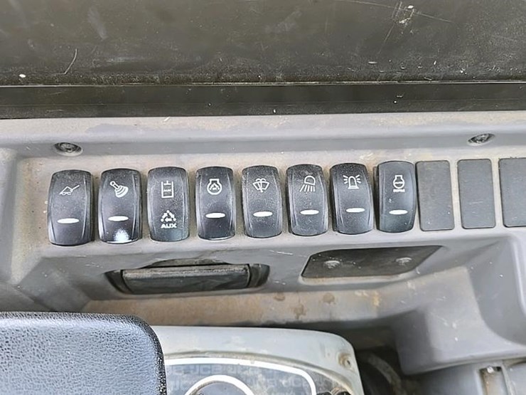 jcb-67c-1-image-54