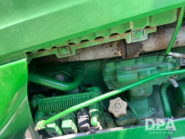 2020-john-deere-r4045-image-81