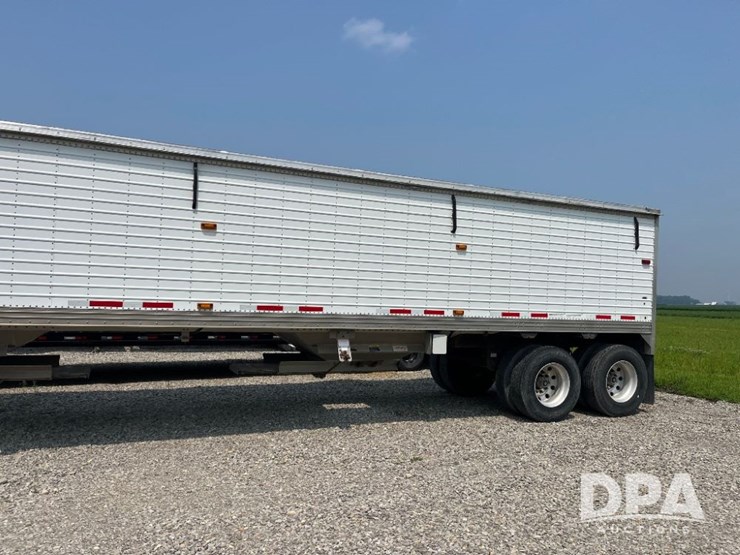 2015-timpte-grain-trailer-image-6