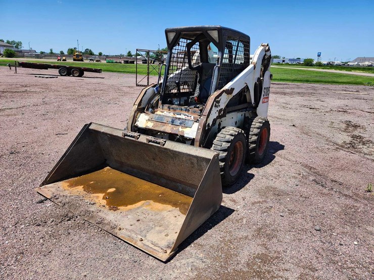 2005-bobcat-s185-skid-loader-image-1