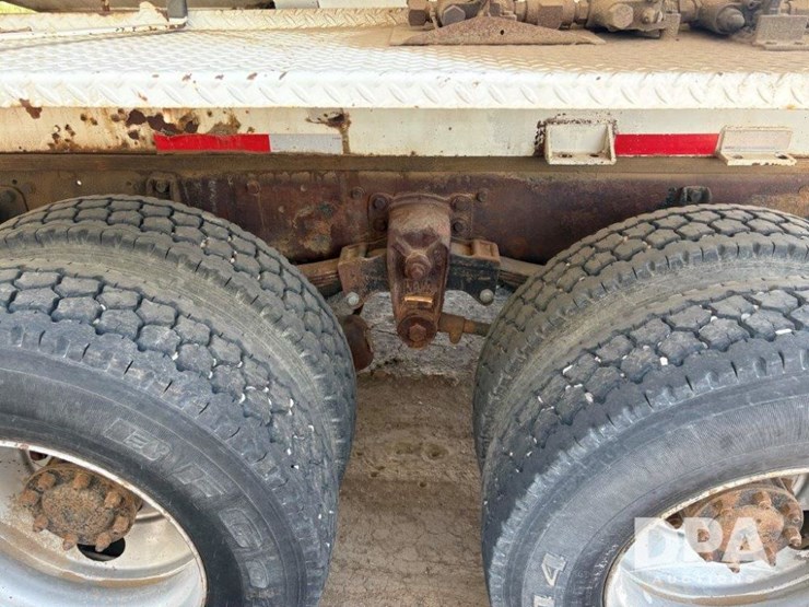 1996-kenworth-t450-image-11
