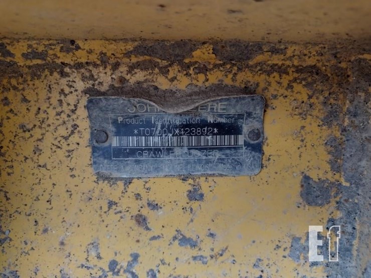 2006-deere-700j-lt-image-5