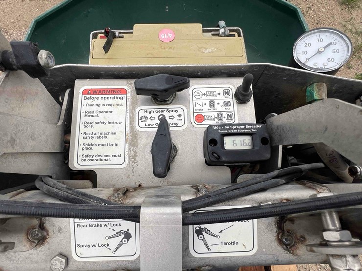 perma-green-spreader-image-10