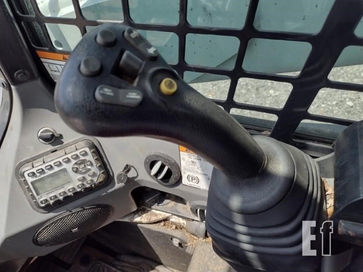 2021-bobcat-t770-image-10