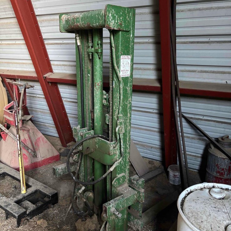 Warren Zelhart Tractor Forklift