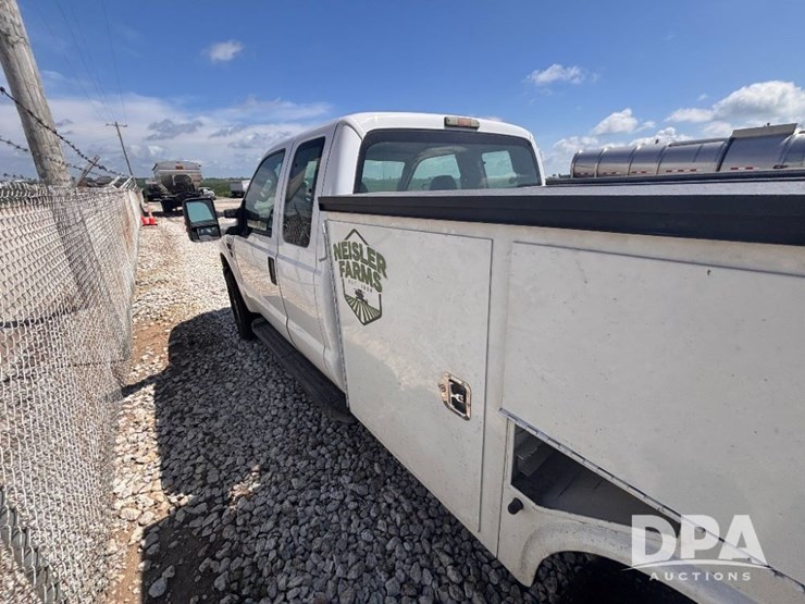 2009-ford-f350-xl-image-10