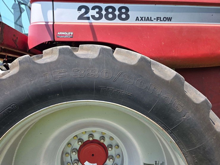 2002-case-ih-2388-image-31