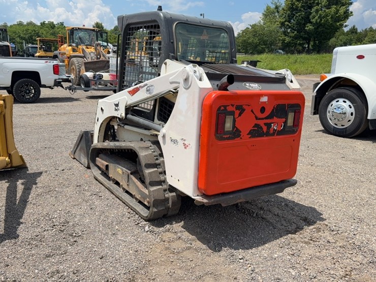 2020-bobcat-t450-image-8