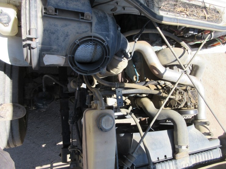 2000-international-4800-image-7
