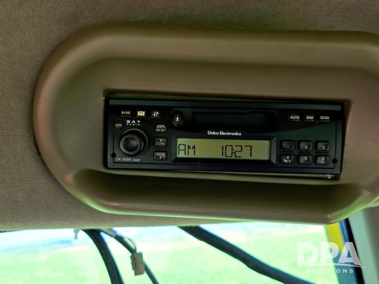 case-ih-mx255-image-19