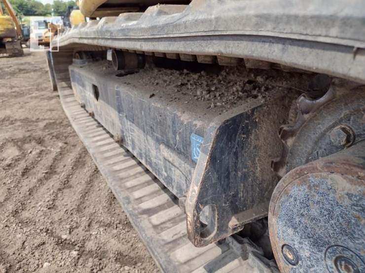 deere-60g-image-32