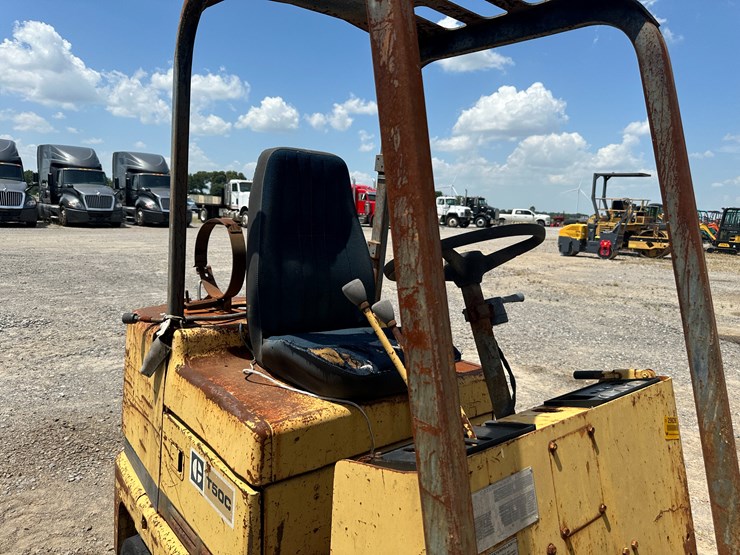 caterpillar-t50c-image-29
