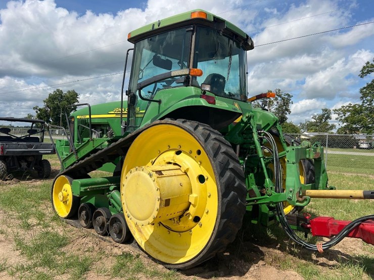 john-deere-8410t-image-2