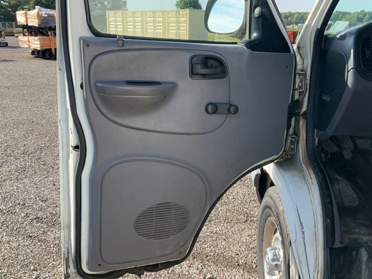 2000-dodge-ram-van-image-20