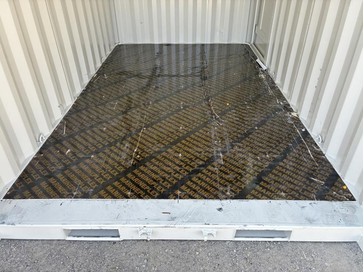 12'-shipping-container-image-6