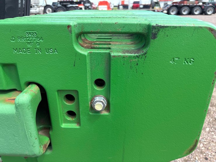2014-john-deere-8335rt-image-16