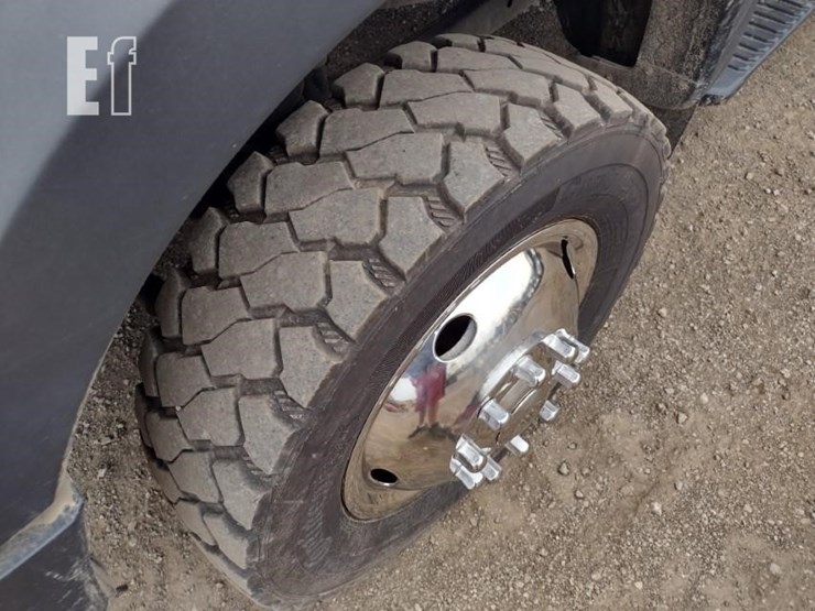 2019-ford-f550-image-21