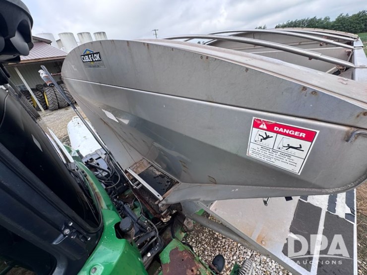 2017-john-deere-r4045-image-17