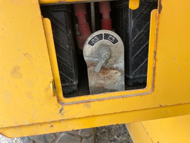 john-deere-644-image-60