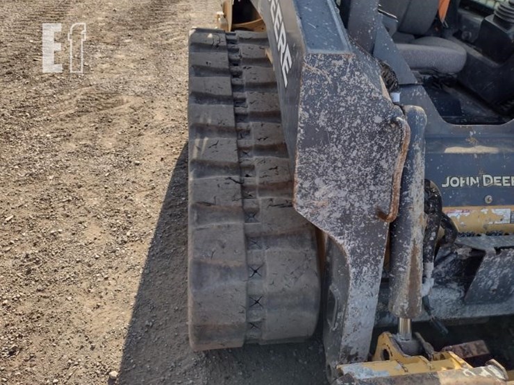2023-deere-317g-image-34