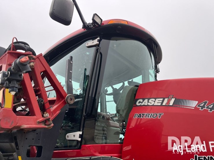 2016-case-ih-2016-image-30