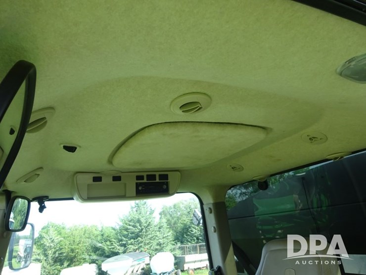 2019-john-deere-r4045-image-86