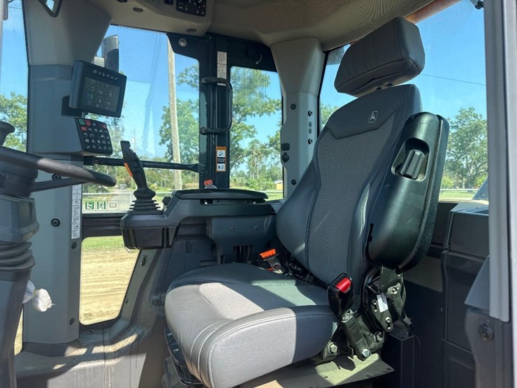 deere-524l-image-31