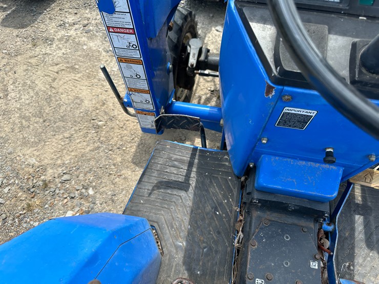 new-holland-7308-image-48