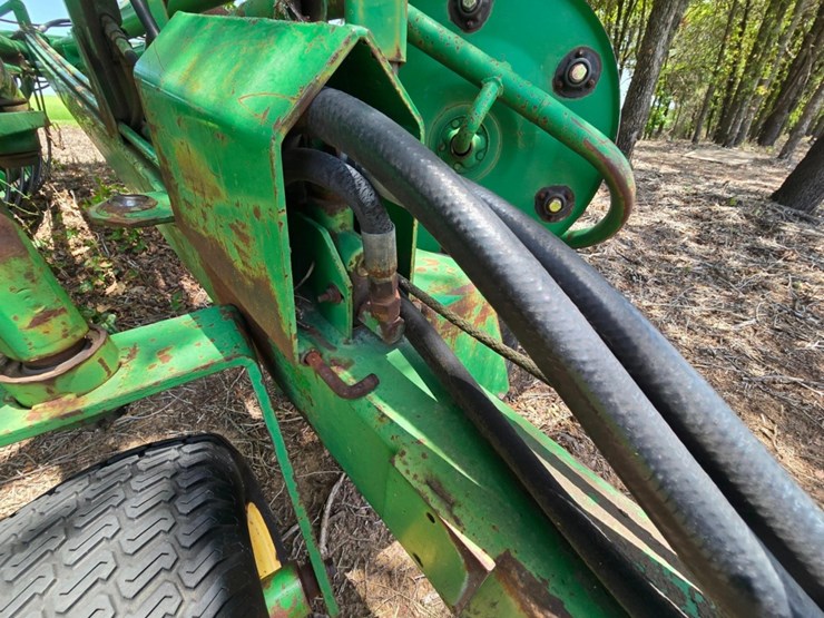 john-deere-700-image-15
