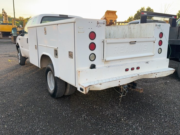 2003-ford-f350-image-12