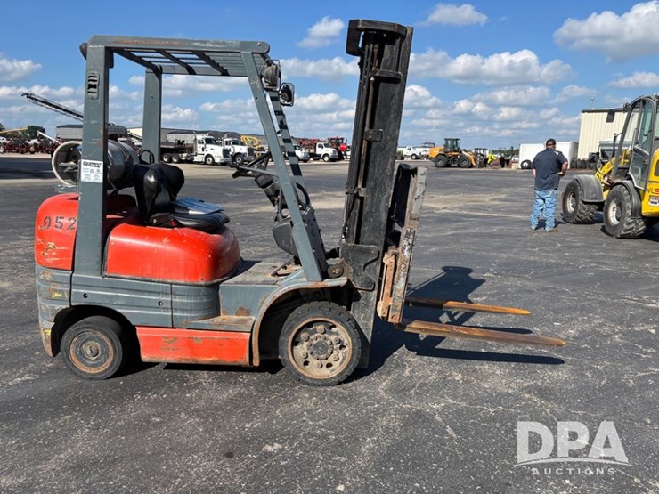 toyota-forklift-(dr11896-unit-952)-image-3
