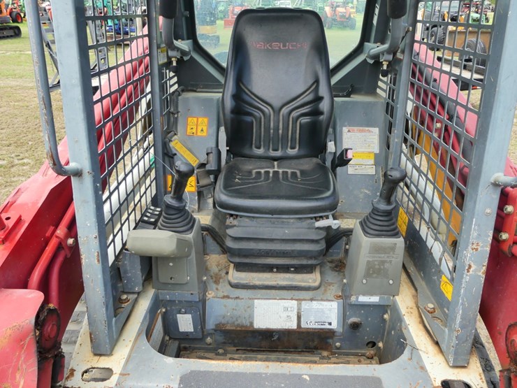takeuchi-tl8-image-11