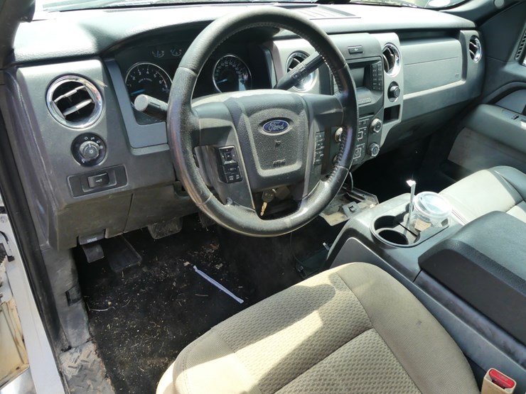 2014-ford-f150-xlt-image-14