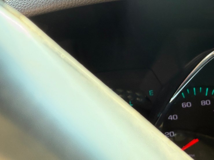 2013-chevrolet-traverse-image-41